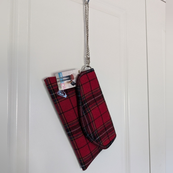 Roxy - Punk Red Plaid Clutch - New - Picture 1 of 2
